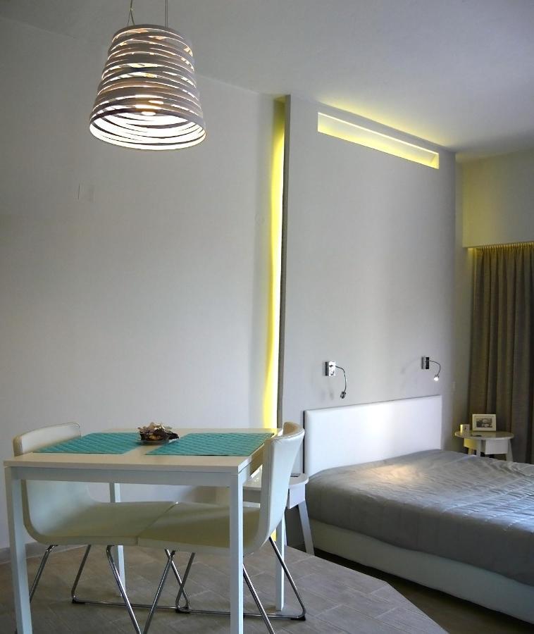 Vista Petros Apartment Apraos Phòng bức ảnh